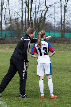 Bild 124 - wBJ SV Henstedt Ulzburg - TSV Sch�nberg : Ergebnis: 5:2